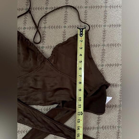 Motel Rocks brown scarf halter tie ruched satin crop top S/M - Picture 6 of 9